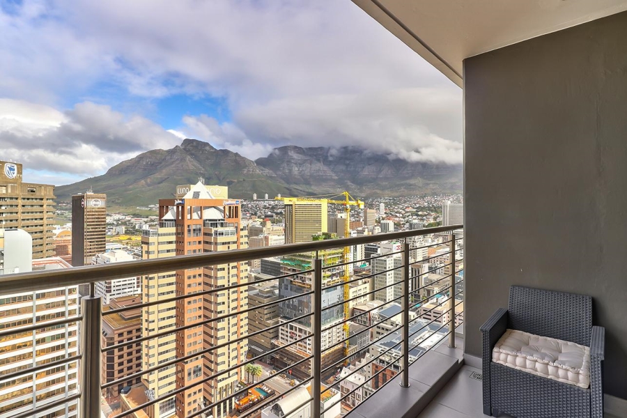 2 Bedroom Property for Sale in Cape Town City Centre Western Cape